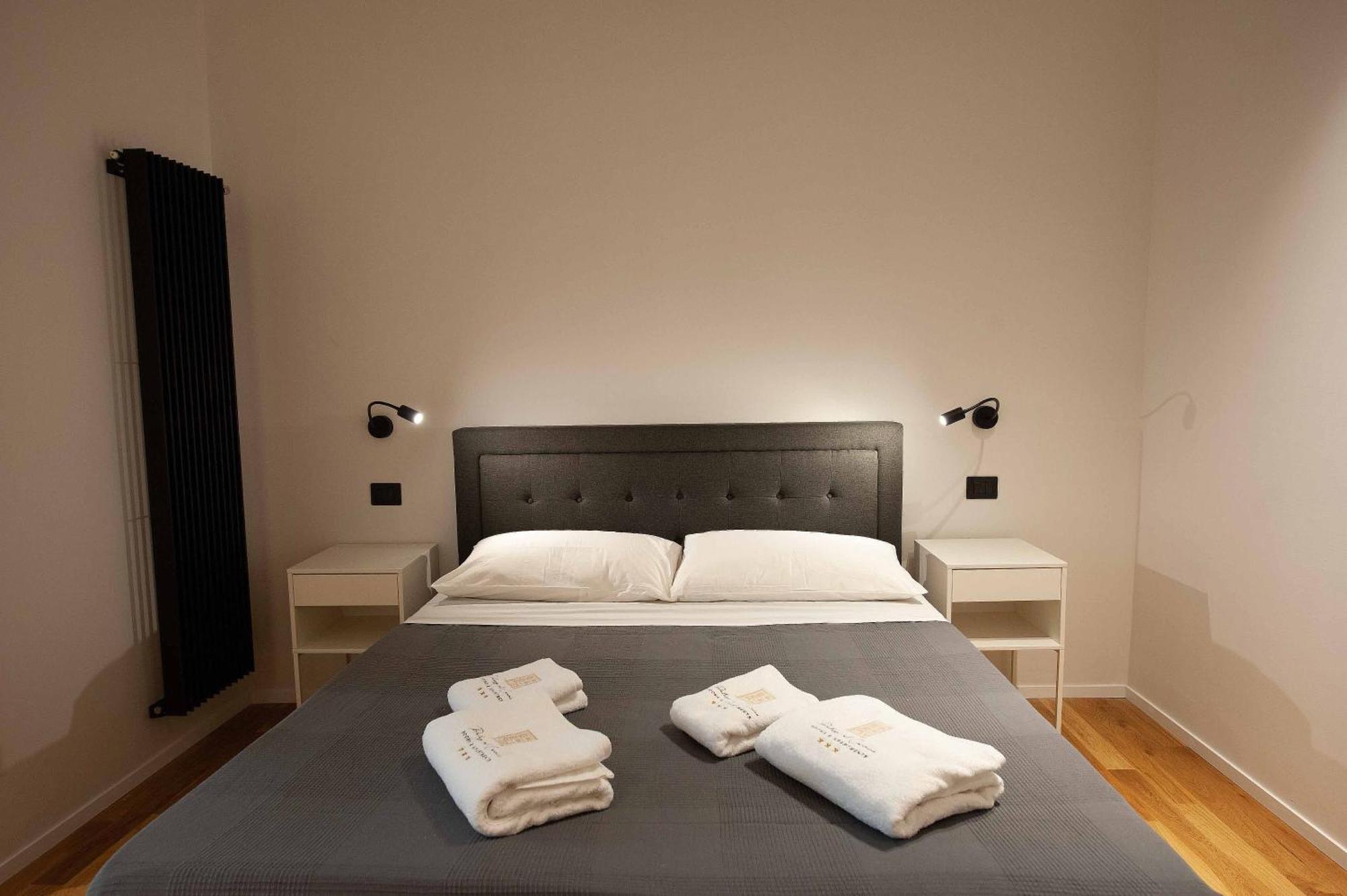 Palazzo Al Carmine Hotel Monreale Room photo